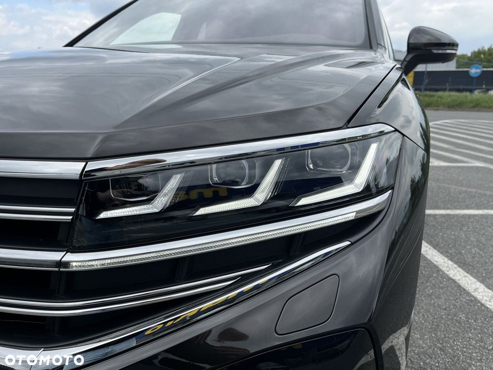 Volkswagen Touareg - 28