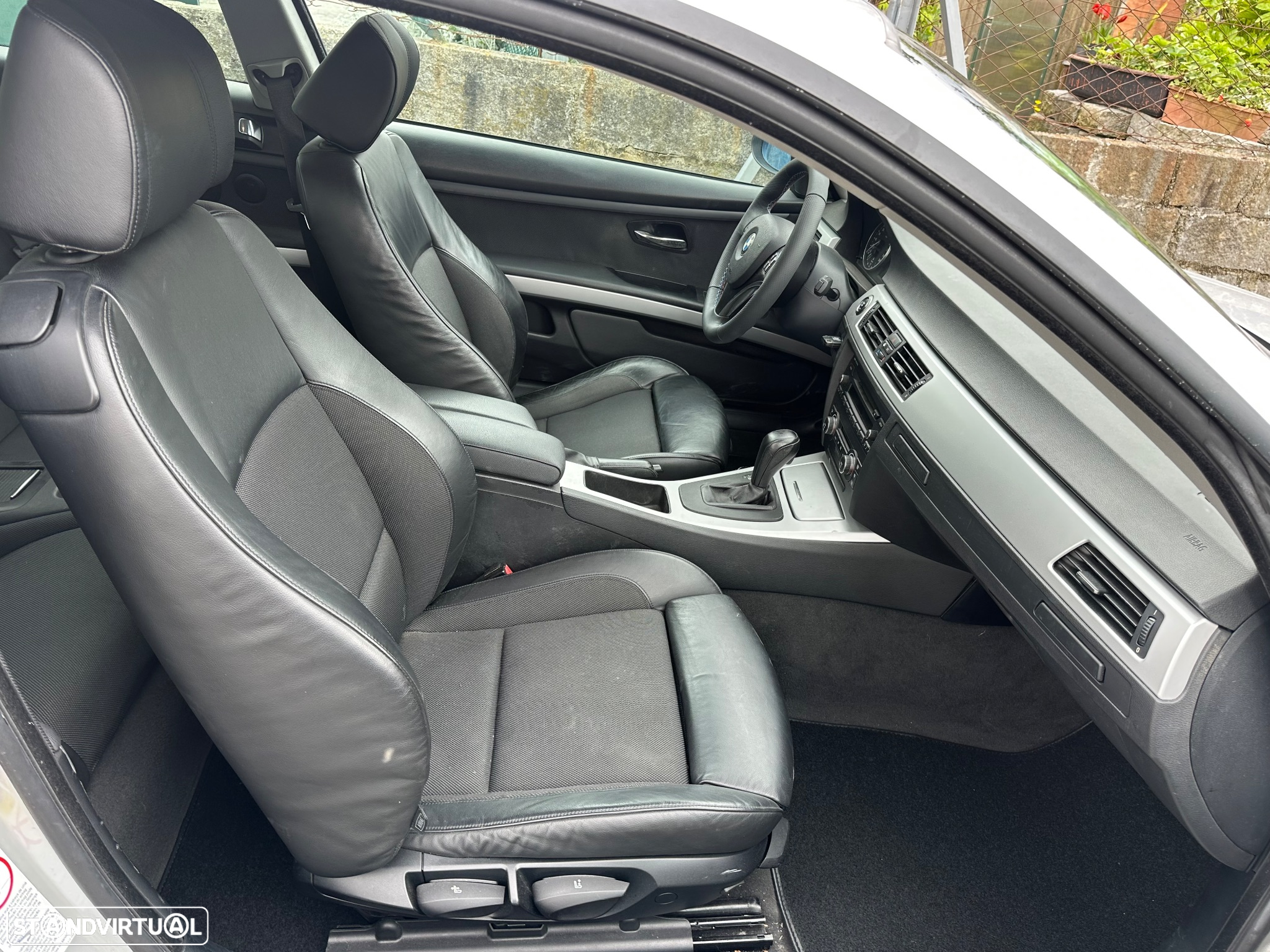 BMW 320 d Coupe Auto - 25