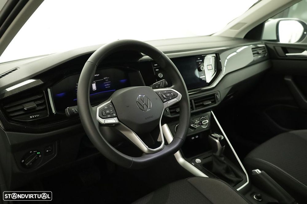 VW Taigo 1.0 TSI Urban DSG - 7