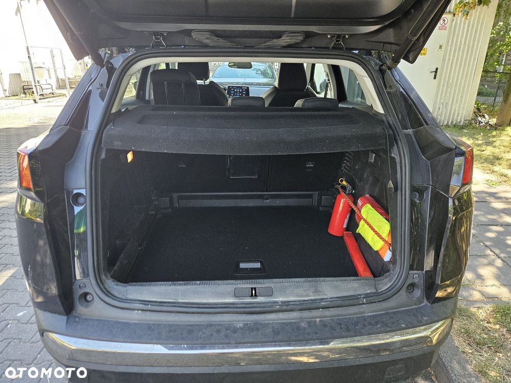 Peugeot 3008 1.5 BlueHDi Allure S&S - 6