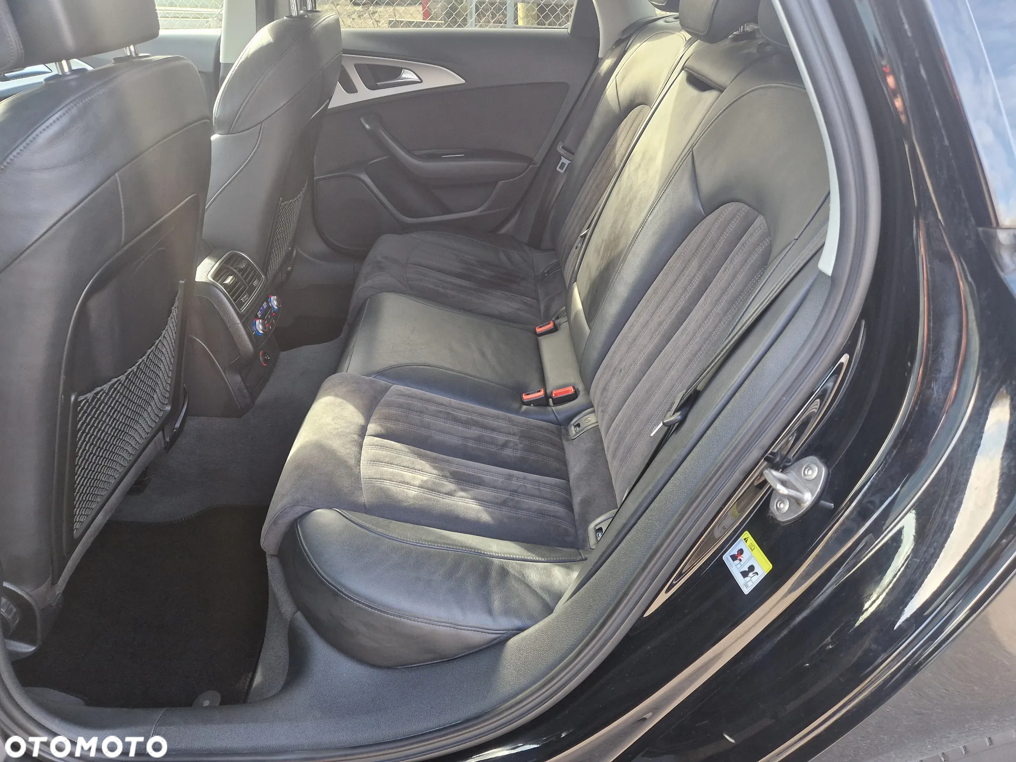 Audi A6 2.0 TDI ultra S tronic - 27