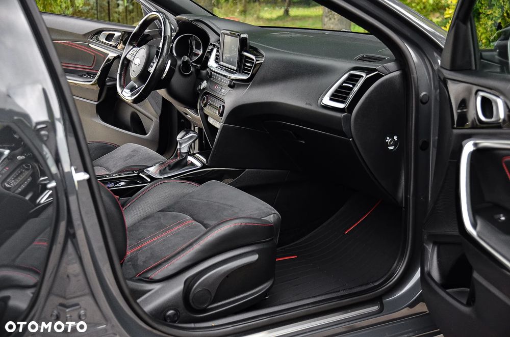 Kia Ceed 1.6 T-GDI DCT7 OPF GT - 30