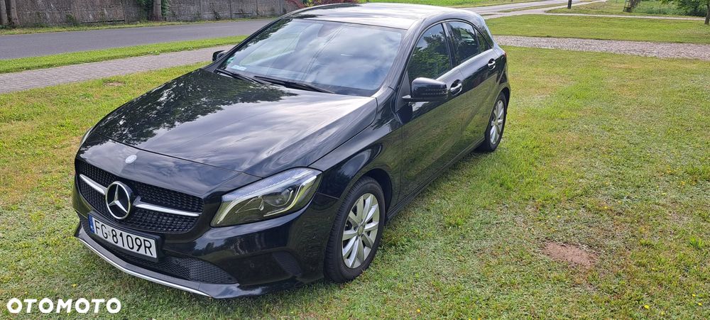 Mercedes-Benz Klasa A 180 (BlueEFFICIENCY) 7G-DCT - 1