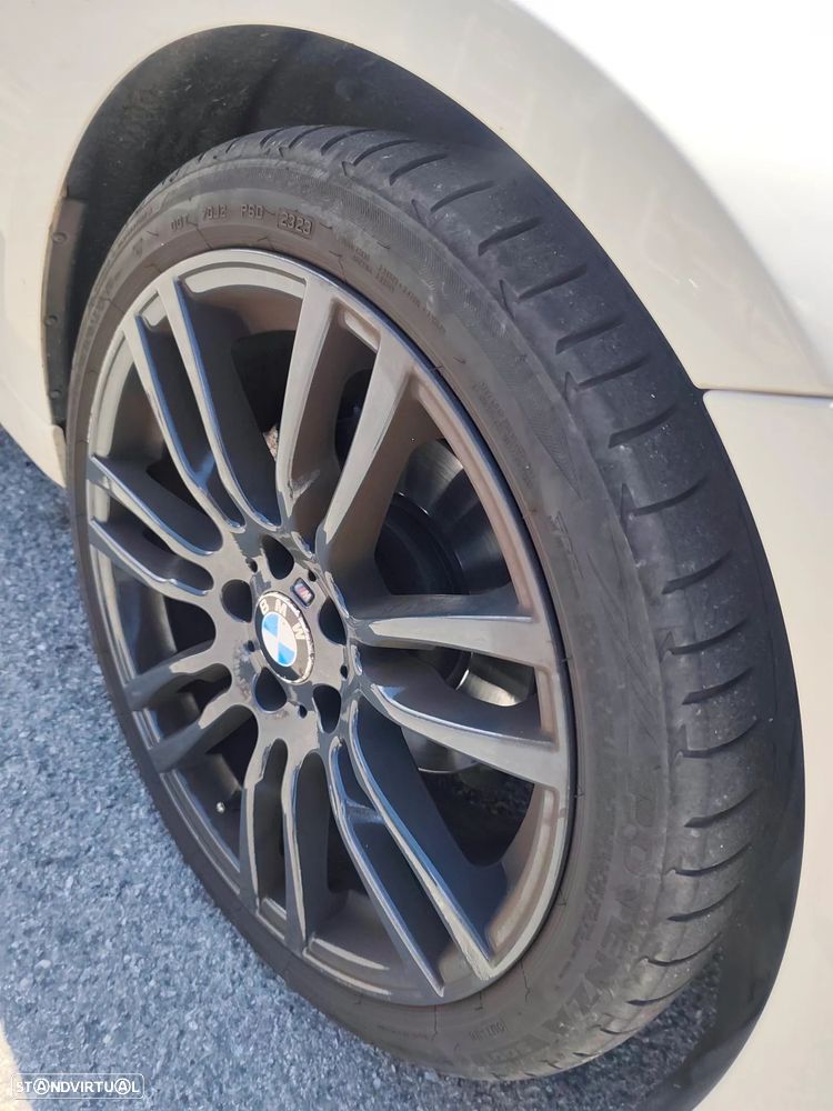 BMW 318 d M Sport - 11