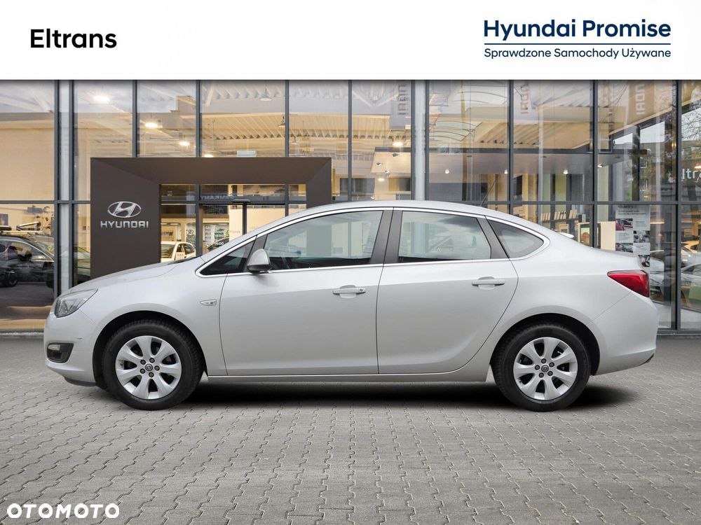 Opel Astra - 3