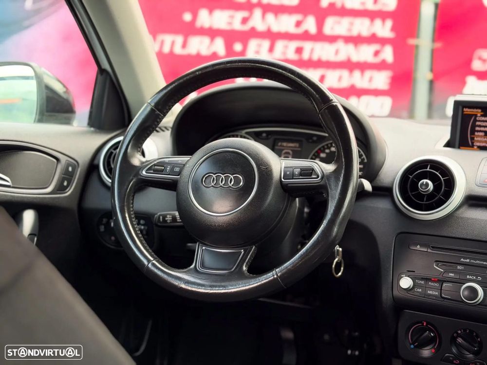 Audi A1 Sportback 1.6 TDI S-line - 14