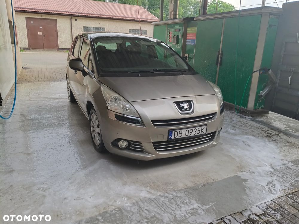 Peugeot 5008 1.6 HDi Premium - 2
