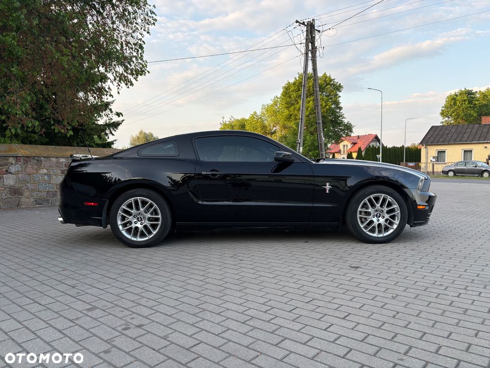 Ford Mustang 3.7 V6 Premium - 4