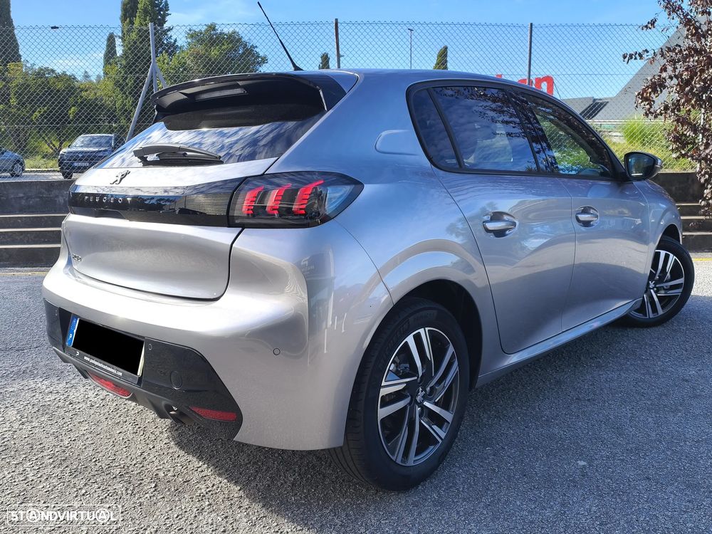 Peugeot 208 2021 photo 4