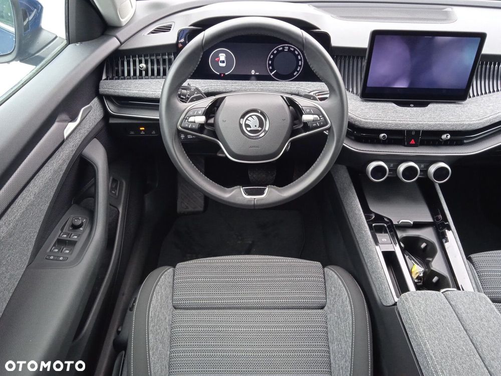 Skoda Superb 2.0 TDI SCR 4x4 Selection DSG - 10