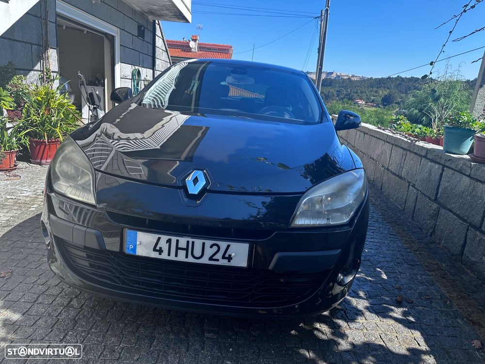 Renault Mégane 1.5 dCi Dynamique - 1