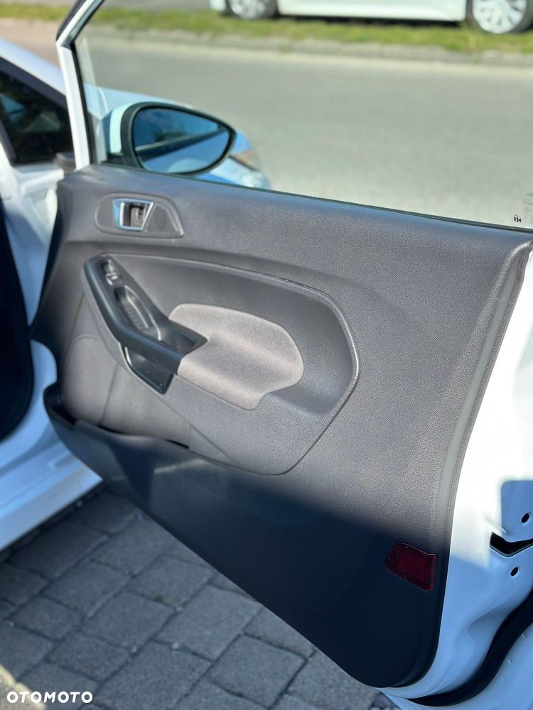 Ford Fiesta 1.6 EcoBoost mit Leder-Sport-Paket ST - 18