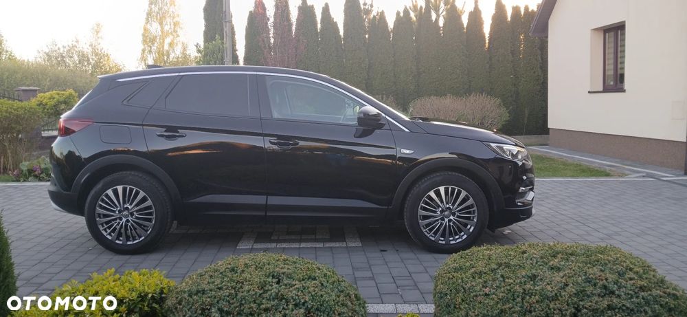 Opel Grandland X 1.5 CDTI Design&Tech S&S - 17