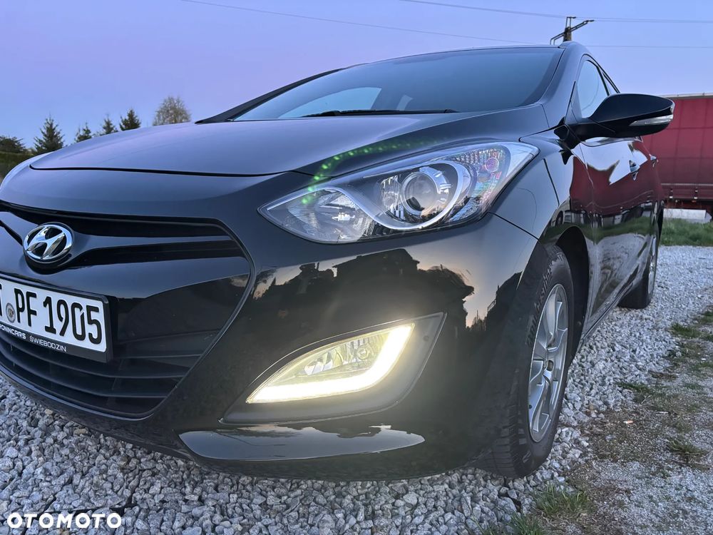 Hyundai i30 i30cw 1.6 CRDi Intro Edition - 35