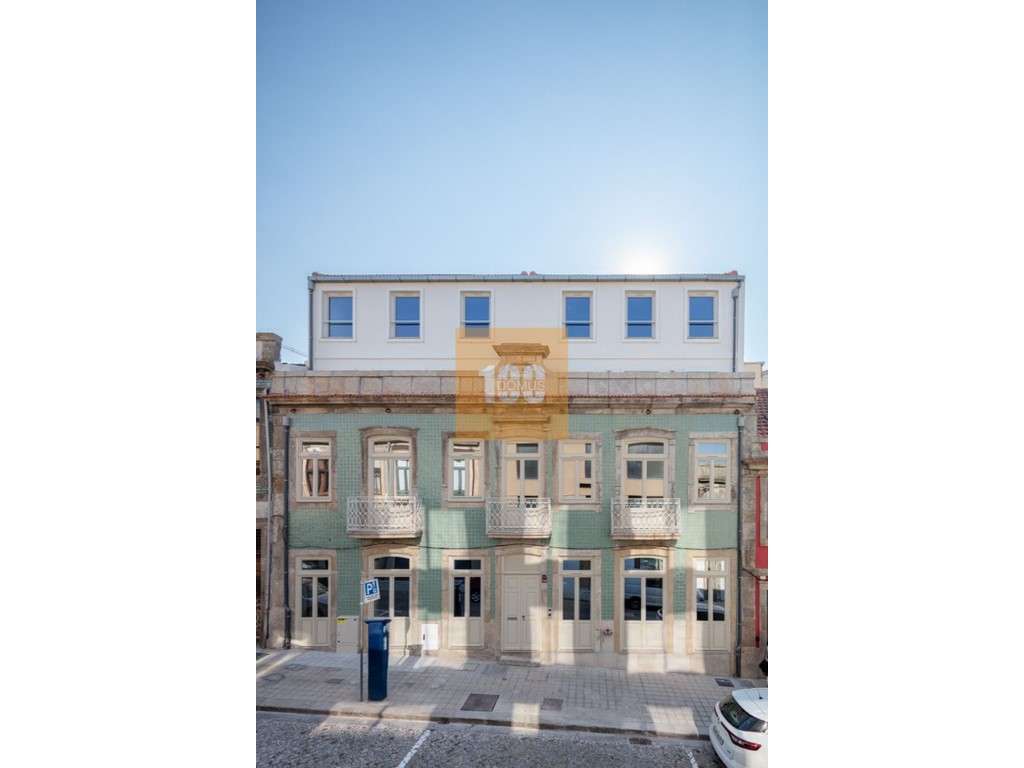 Moradia T1 Duplex na Rua do Bonjardim - Grande imagem: 2/15