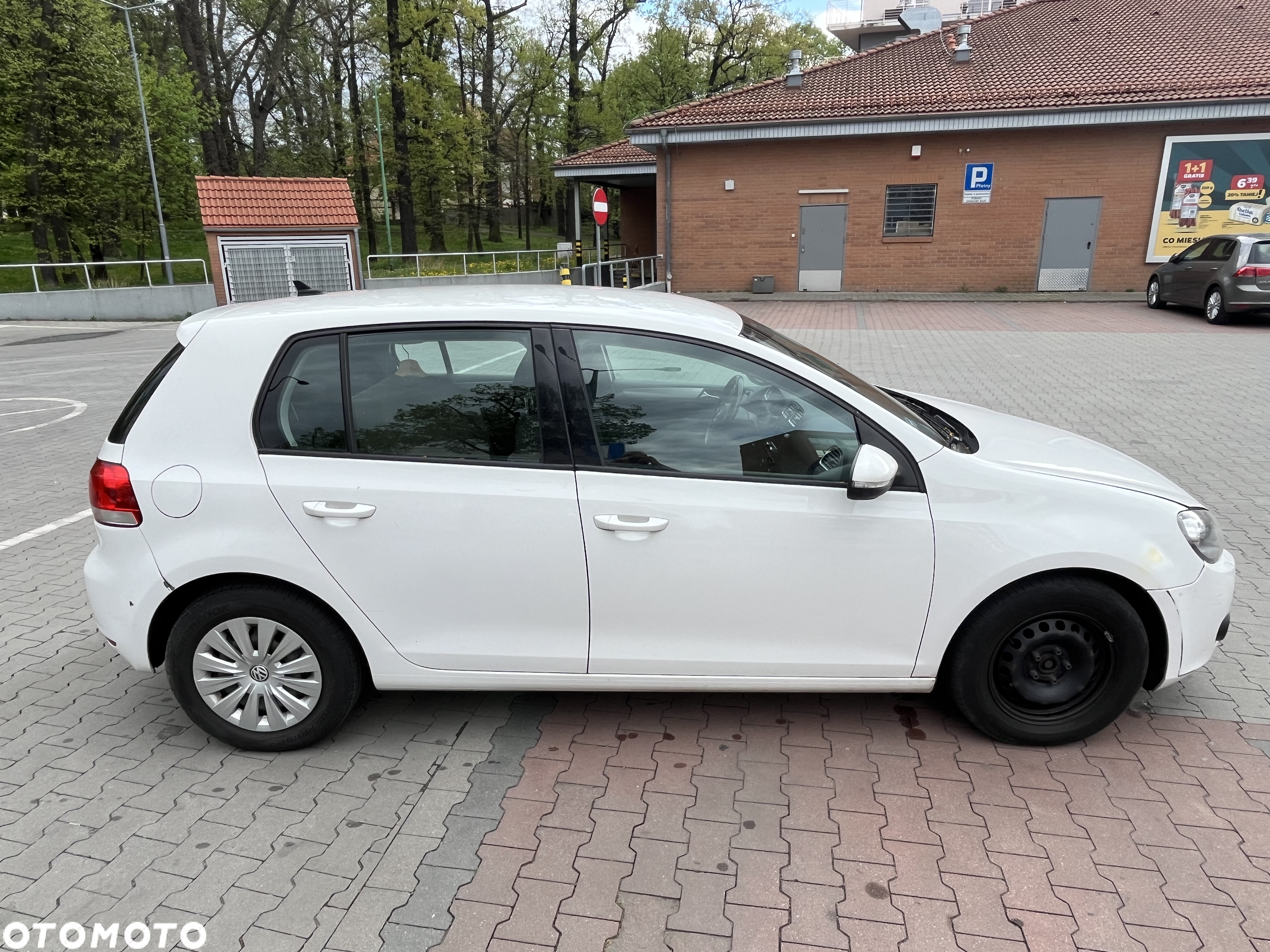 Volkswagen Golf - 4