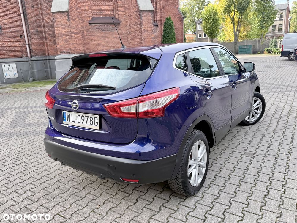 Nissan Qashqai - 25