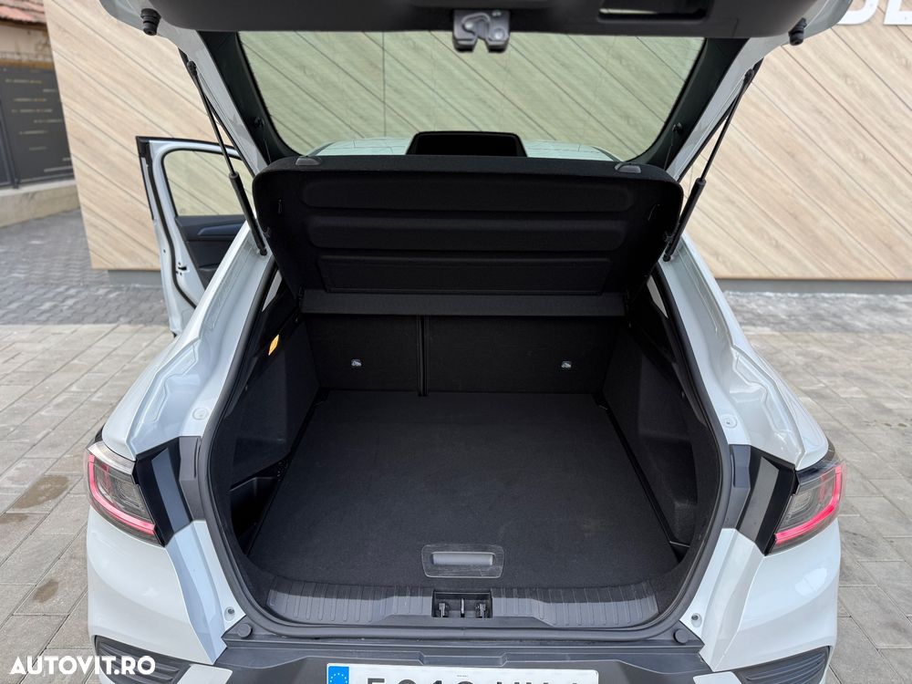 Renault Arkana MHEV 140 EDC Techno - 21