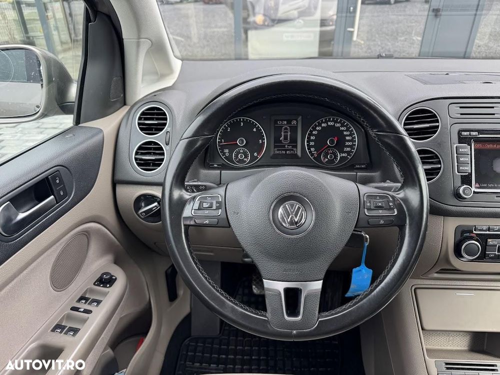 Volkswagen Golf Plus - 14