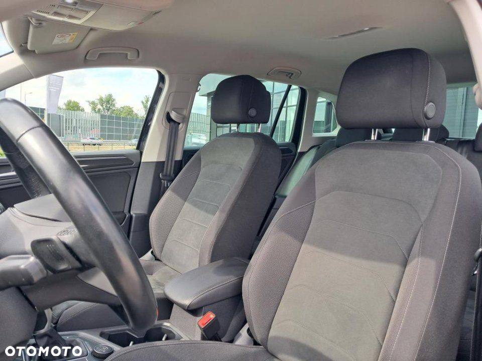 Volkswagen Tiguan - 15