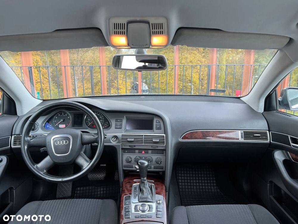 Audi A6 Limousine 2.4 Multitronic - 11