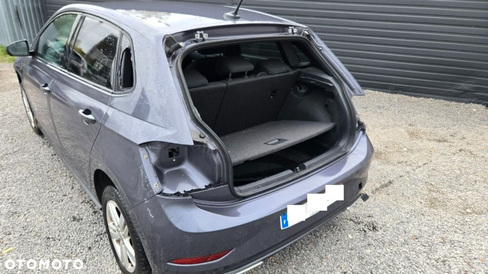 Volkswagen Polo - 16