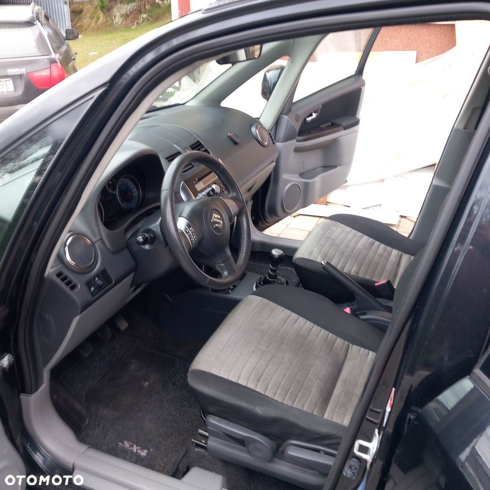 Suzuki SX4 2.0 DDiS 4x4 Comfort - 11