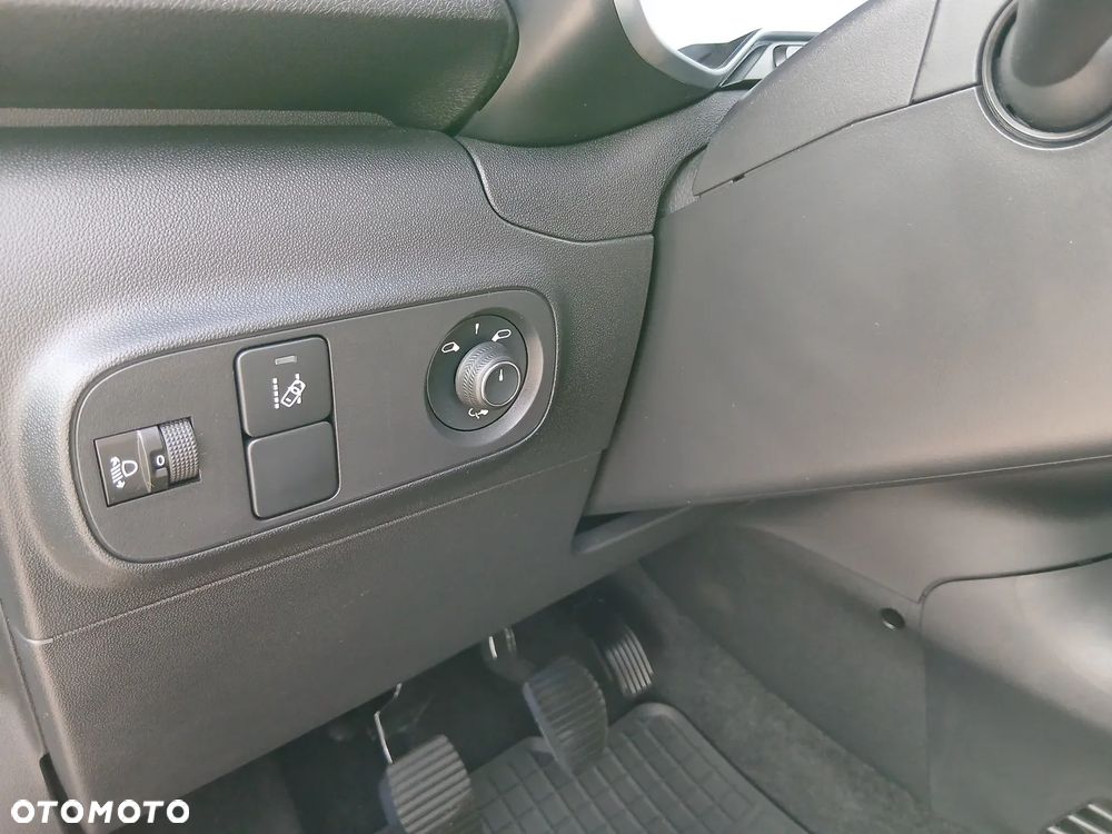 Citroën C3 1.2 PureTech Shine - 21