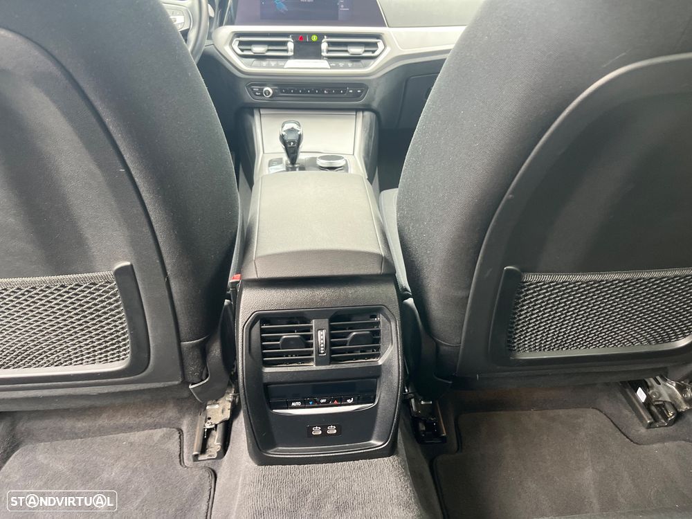 BMW 330 e Corporate Edition Auto - 56