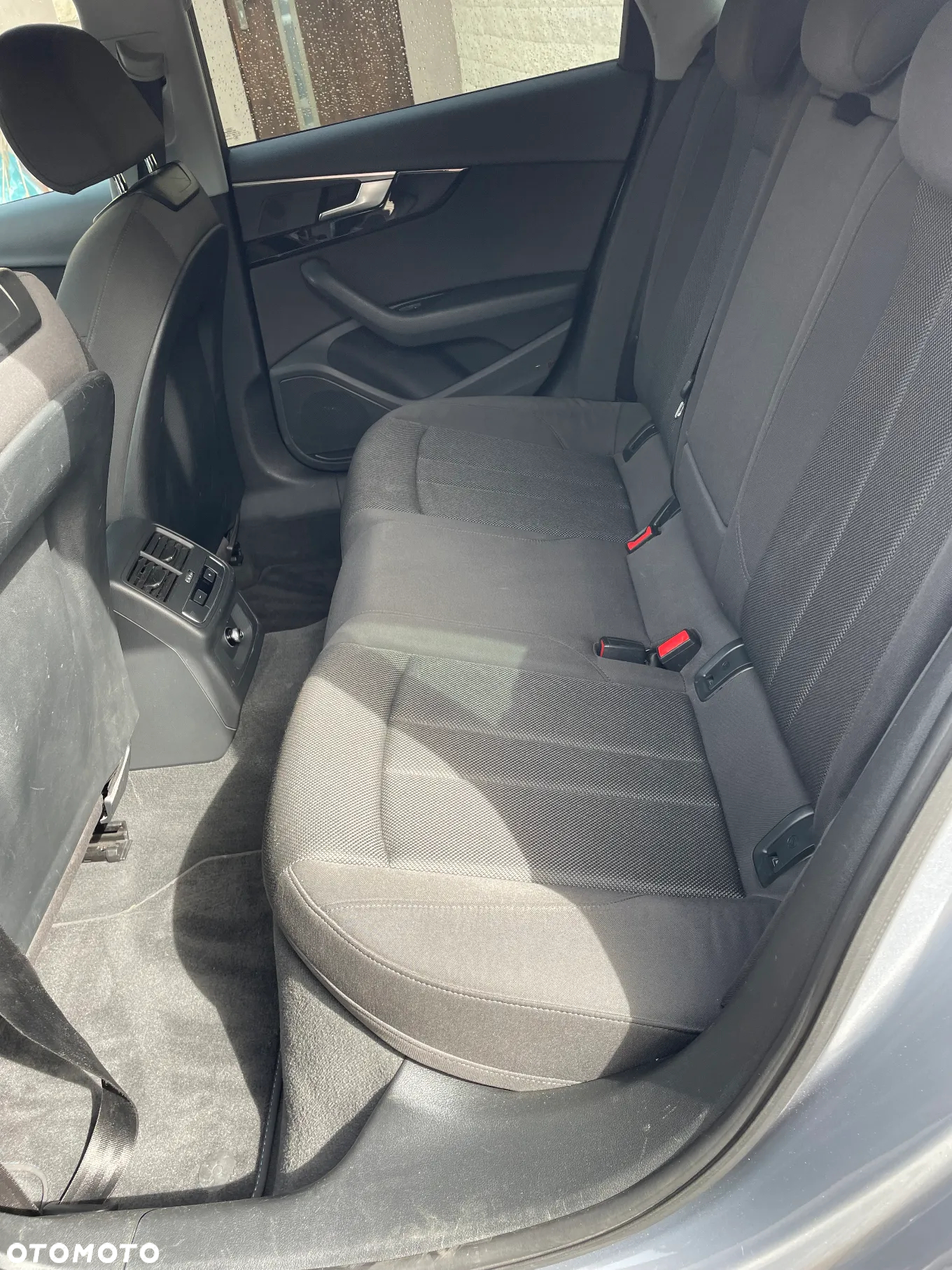 Audi A4 2.0 TDI Design S tronic - 15