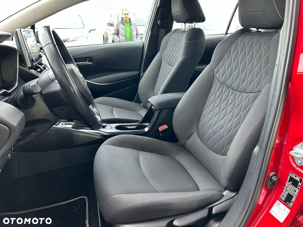 Toyota Corolla 1.8 Hybrid Comfort - 9