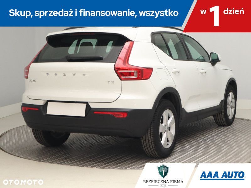 Volvo XC 40 - 7