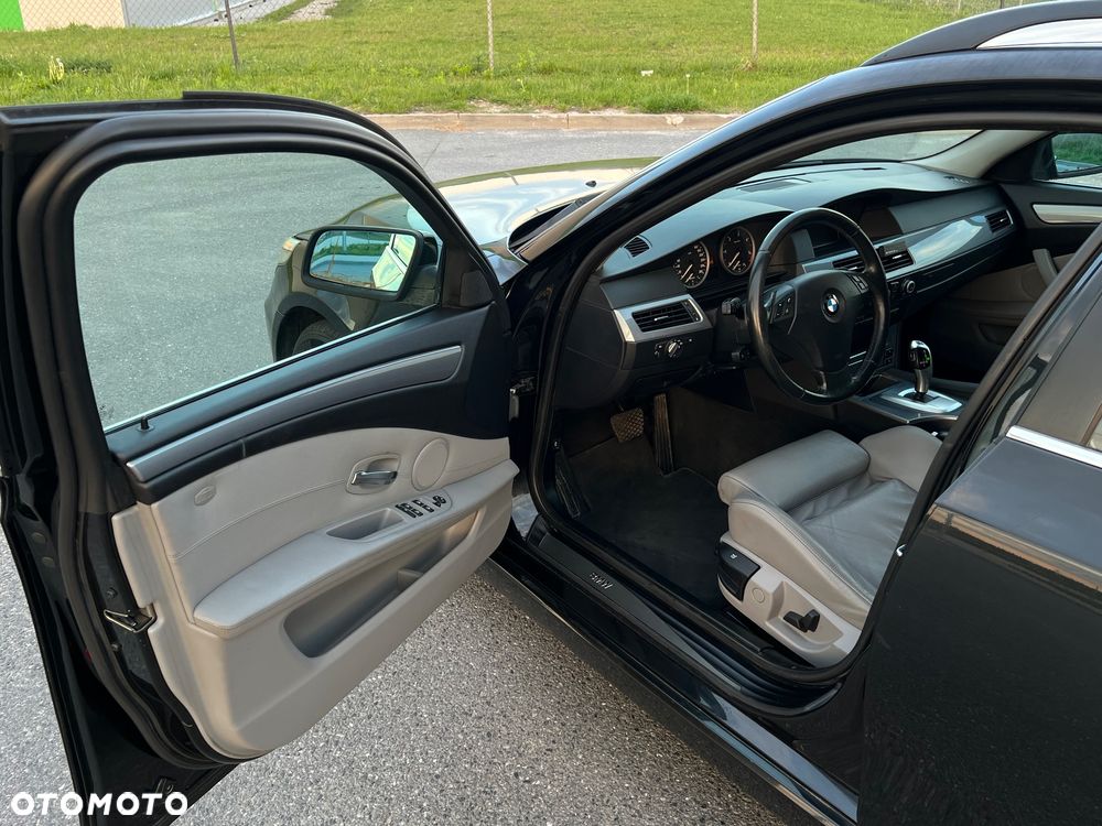 BMW Seria 5 520d Edition Exclusive - 21