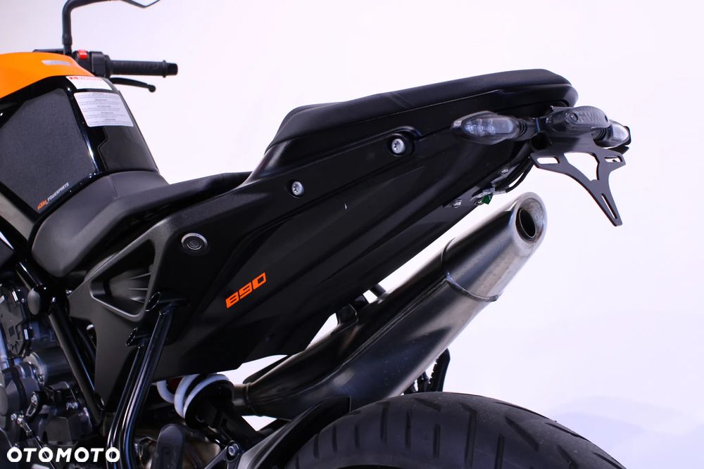 KTM Duke - 18