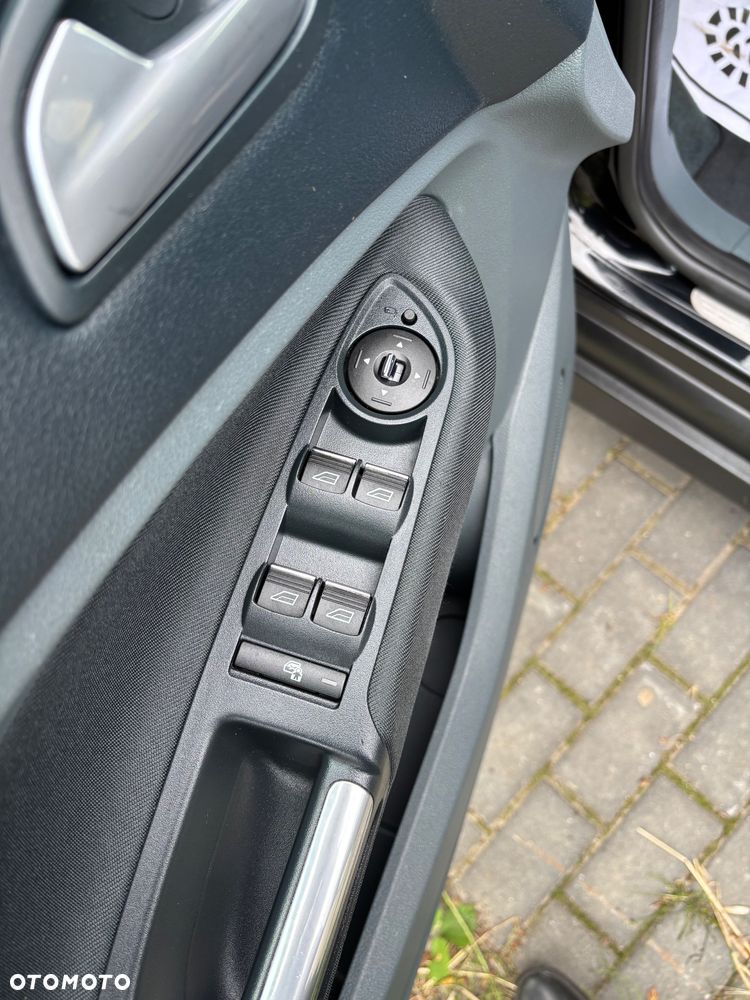 Ford C-MAX 1.6 TDCi Start-Stop-System Titanium - 14