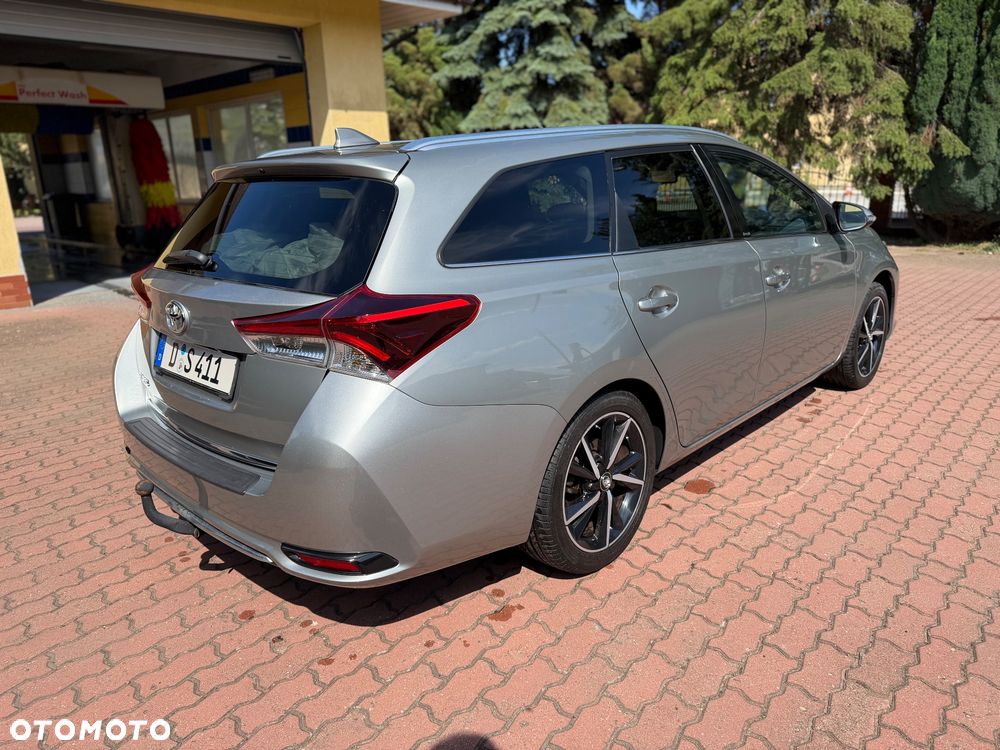 Toyota Auris 1.2 Turbo Edition S+ - 4