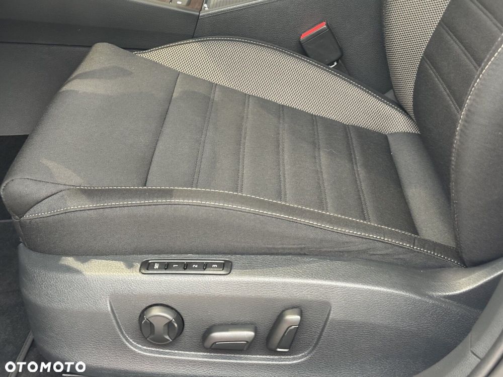 Skoda Superb 2.0 TDI SCR 4x4 Scout DSG - 21