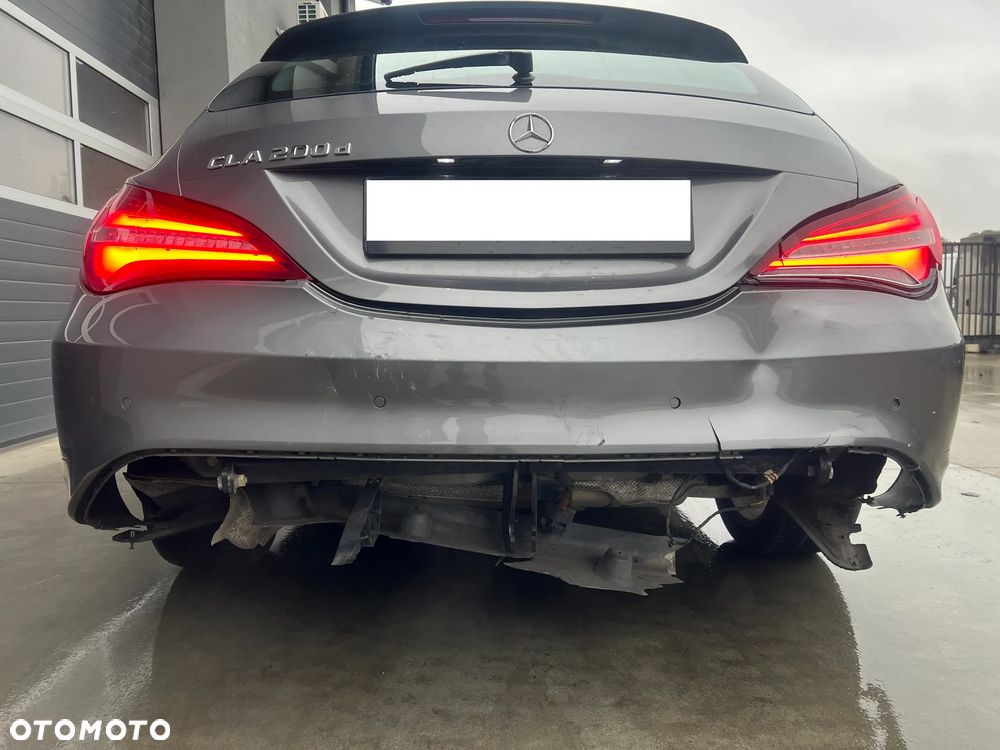 Mercedes-Benz CLA Shooting Brake 200 (CDI) d 7G-DCT - 26