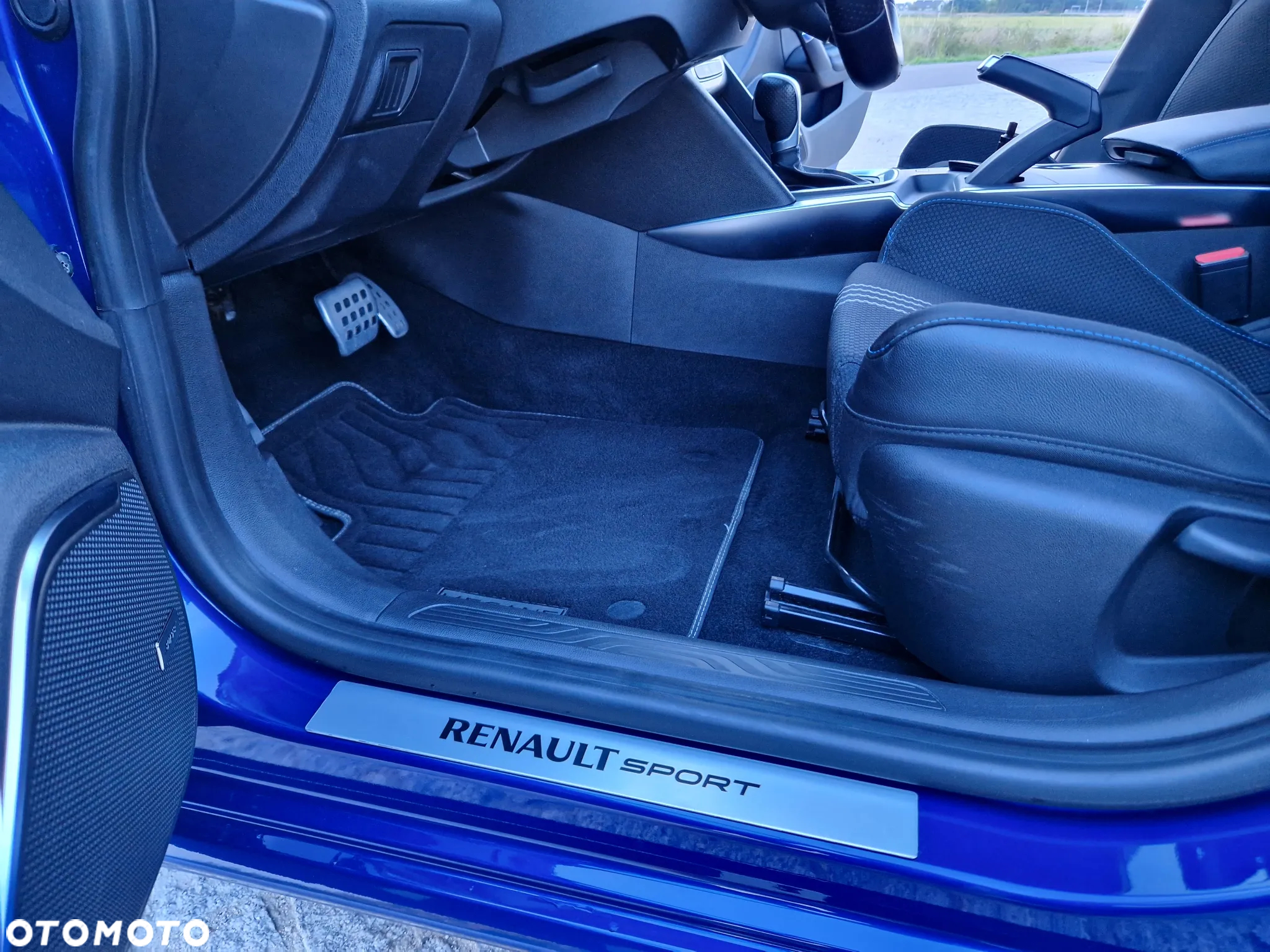 Renault Megane 1.6 TCe GT EDC - 17