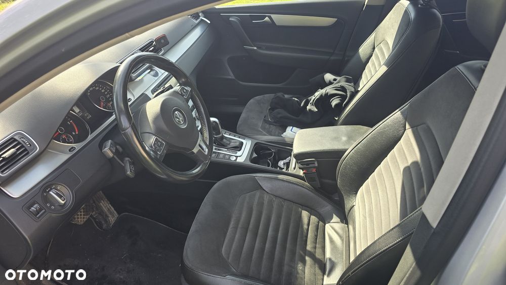 Volkswagen Passat - 6
