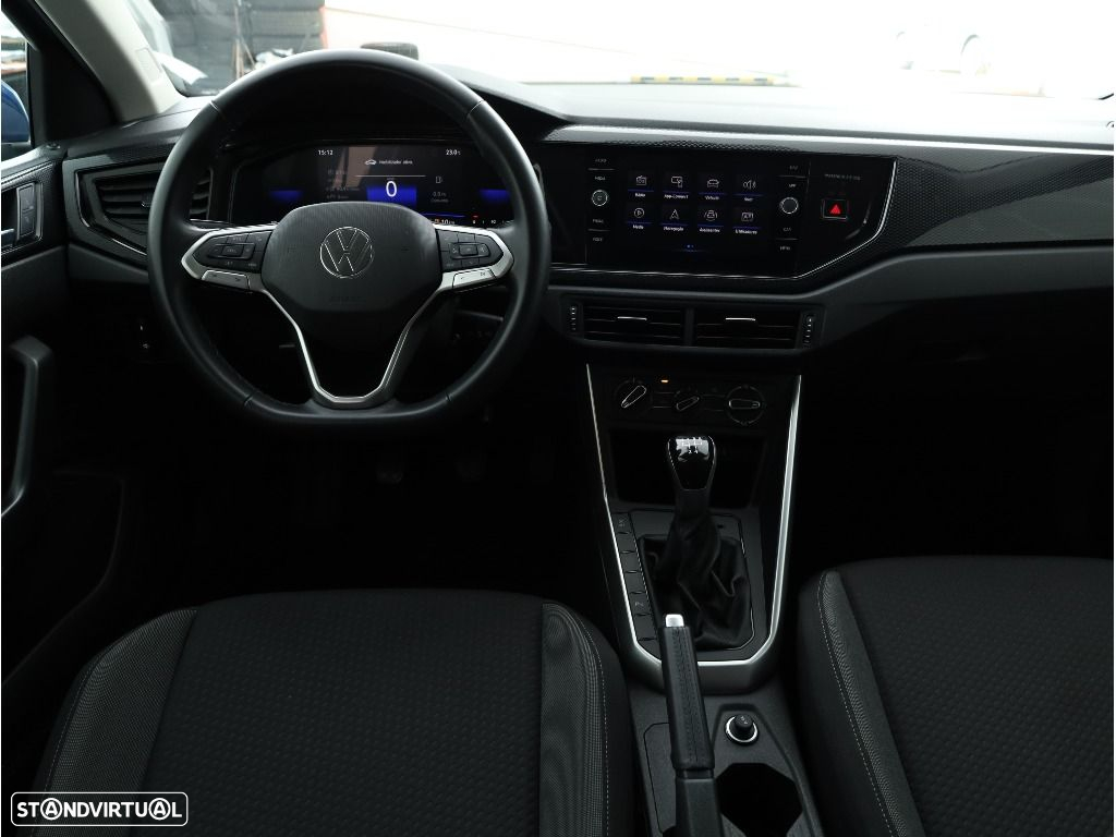 VW Polo 1.0 TSI Urban - 18
