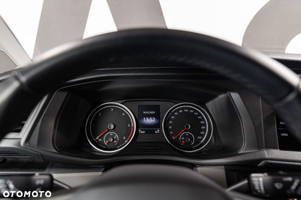 Volkswagen California - 25