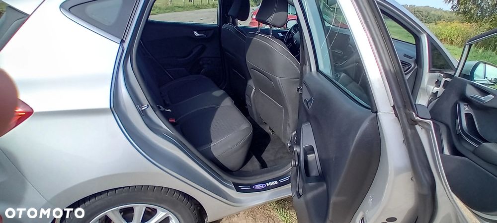 Ford Fiesta - 7