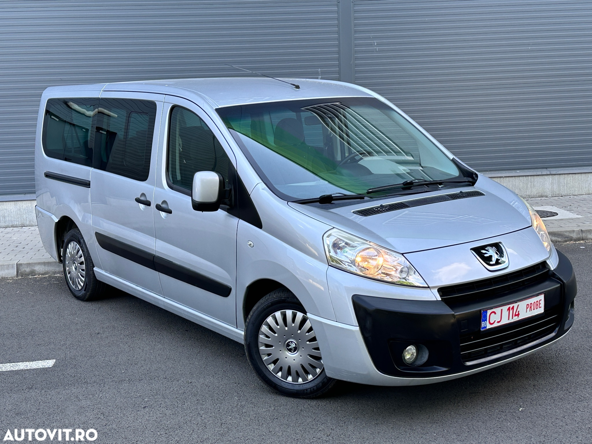 Peugeot Expert - 12