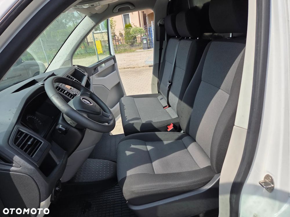 Volkswagen Transporter L2H1 - 13