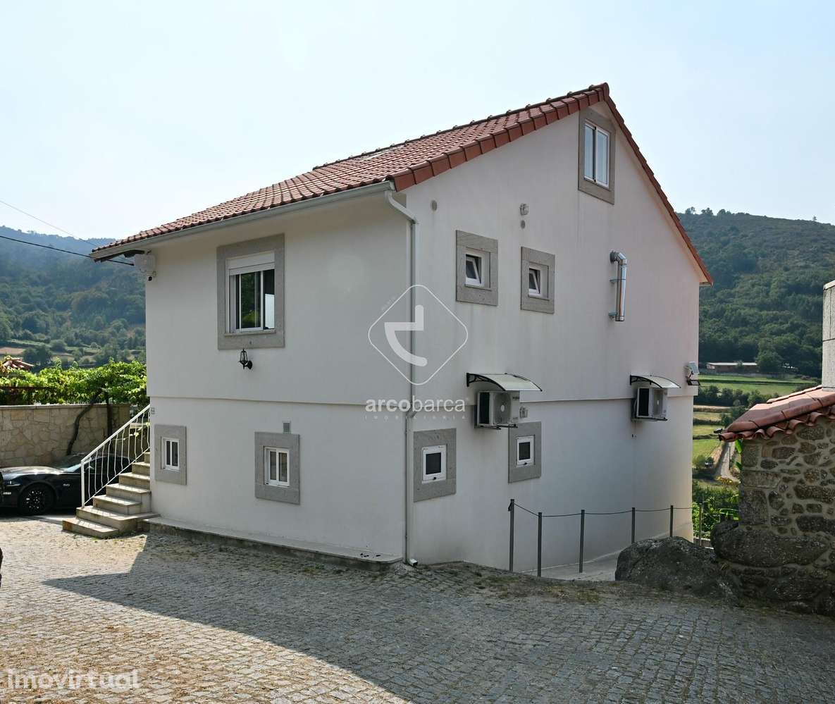 Moradia T3, pronta a habitar, com 620m2 de terreno, excelentes vistas - Grande imagem: 2/60