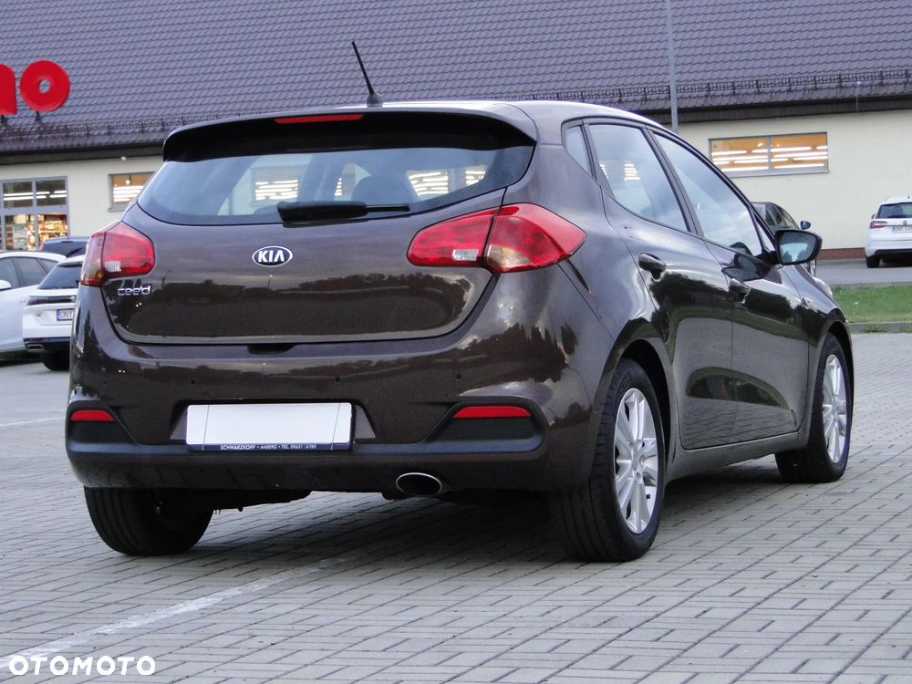 Kia Ceed 1.4 CVVT Vision - 4