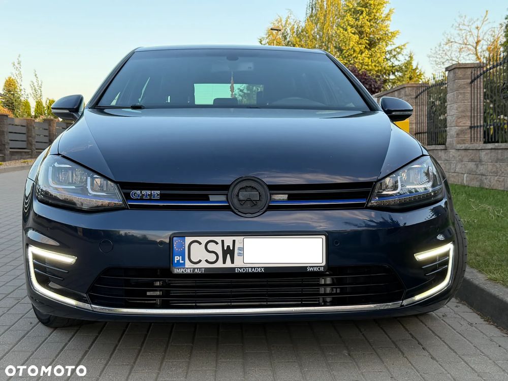 Volkswagen Golf - 23