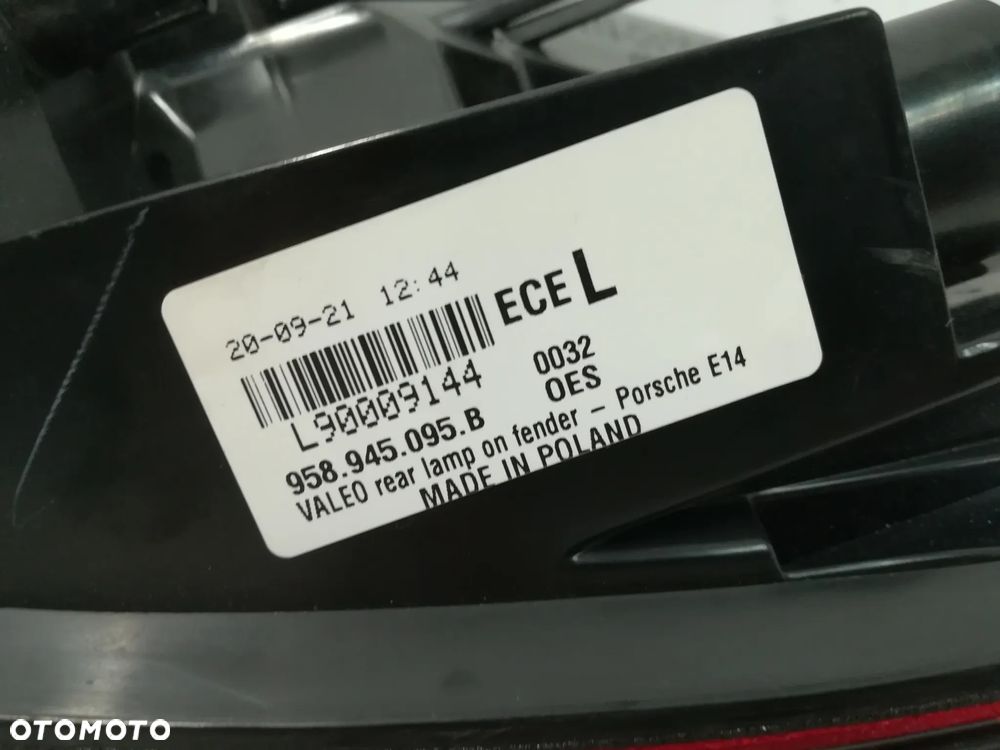 Porsche Cayenne 7P 958 Turbo lampa lewa tylnia tył - 6