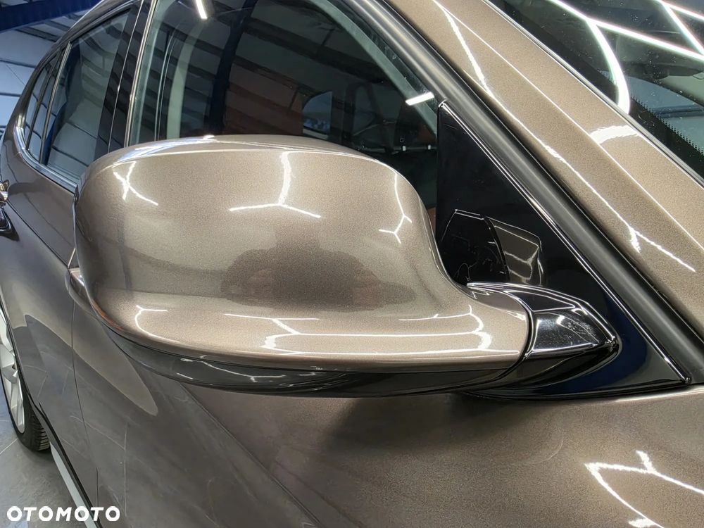 BMW X1 sDrive20d - 22